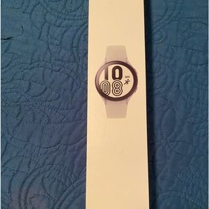 Galaxy, smart, watch 4 good condition no scratches no cracks